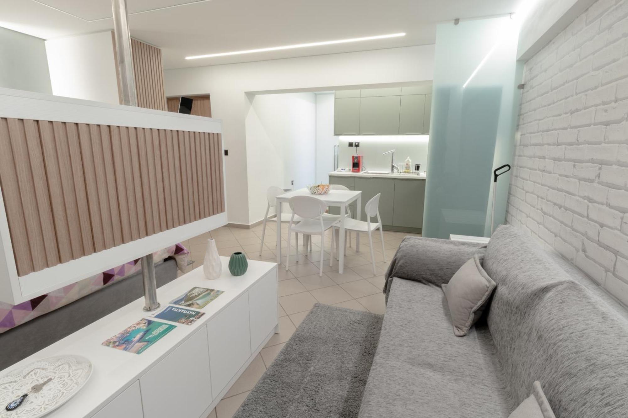Nafpaktos-Luxury Suite ภายนอก รูปภาพ