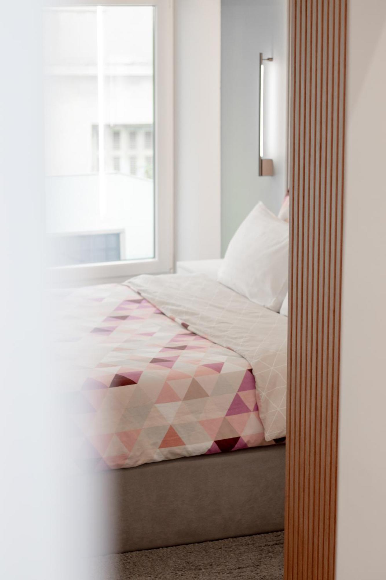 Nafpaktos-Luxury Suite ภายนอก รูปภาพ